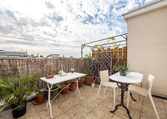 Appartement 2 *